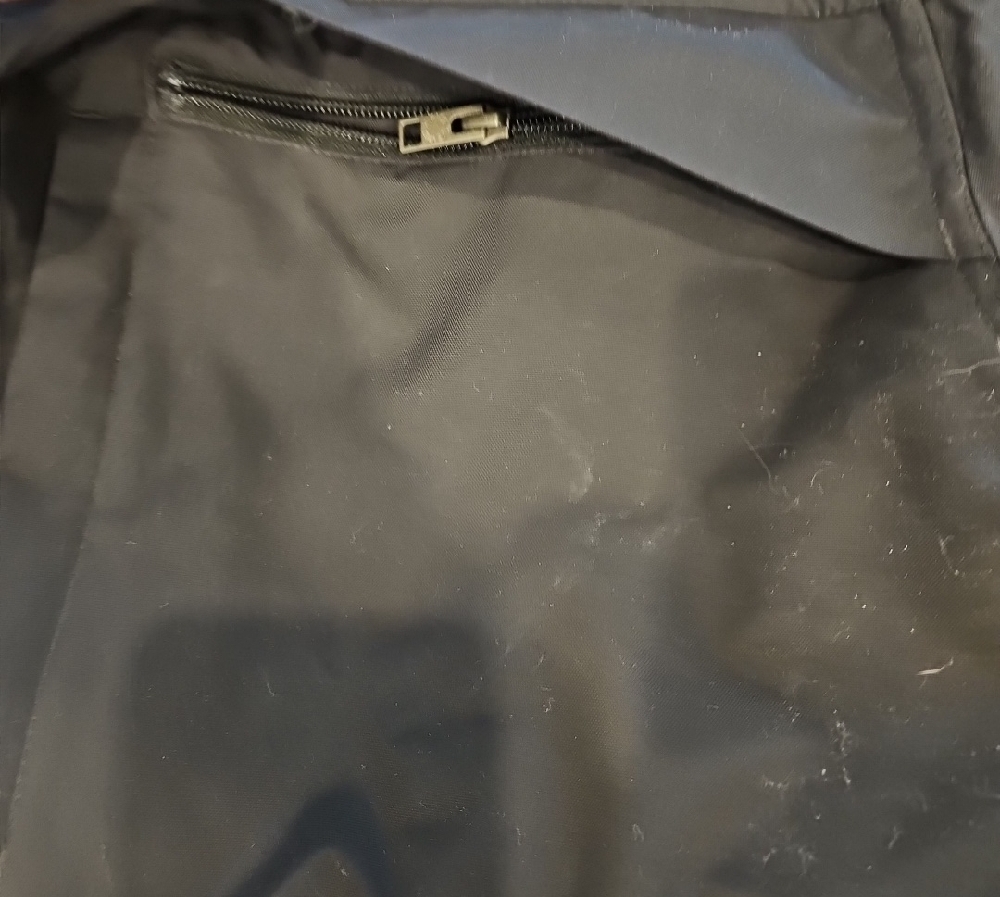 The North Face Mens Black Puffer Jacket - Picture 5 of 8